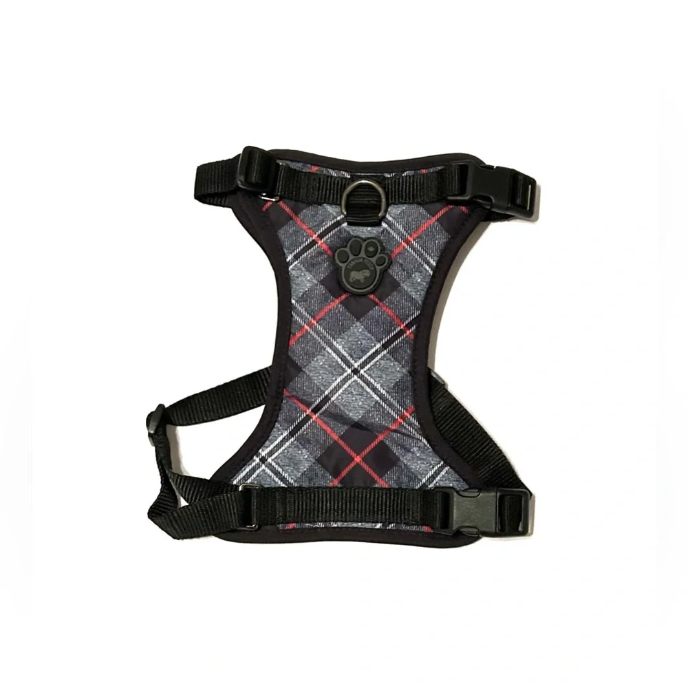 Canada Pooch Everything Plaid Dog Durable Dog Harness - Black, Gray, and Red